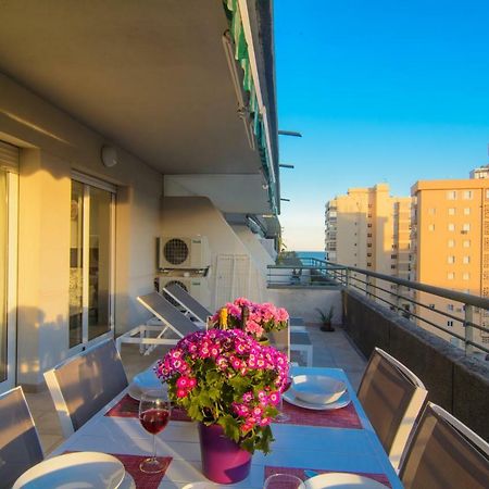 River Playa Beachfront Apartment, Large Terrace Fuengirola Exteriör bild