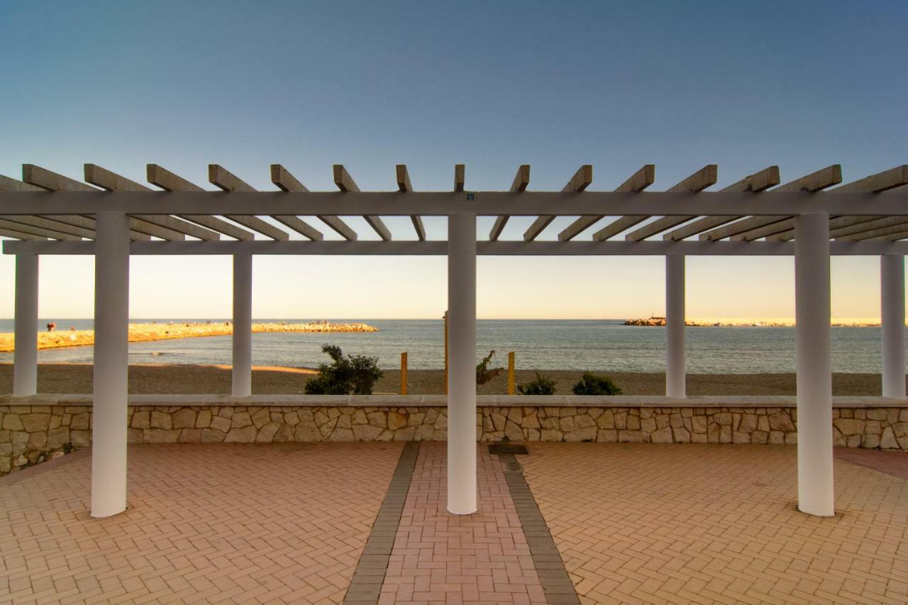 River Playa Beachfront Apartment, Large Terrace Fuengirola Exteriör bild