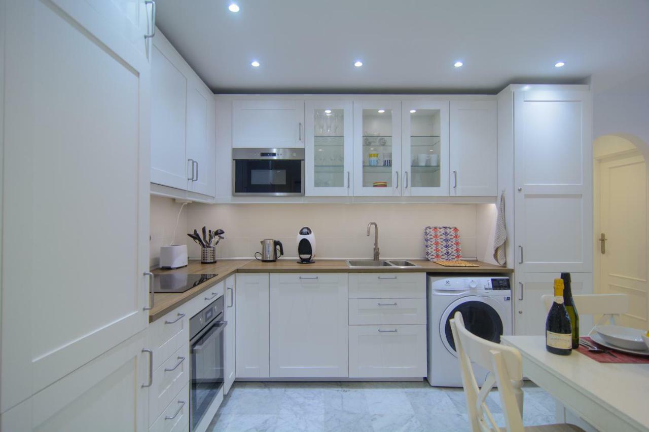 River Playa Beachfront Apartment, Large Terrace Fuengirola Exteriör bild