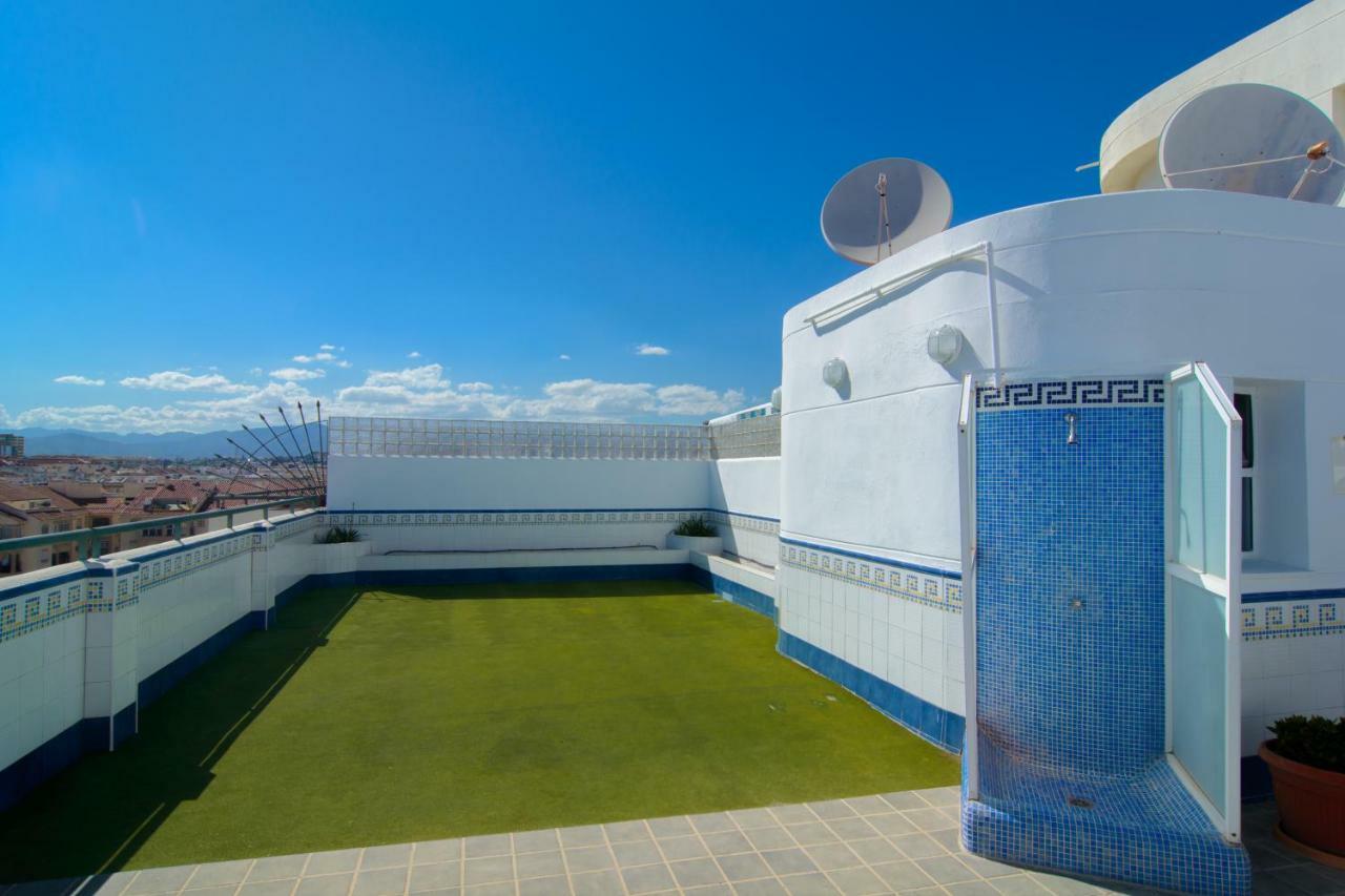 River Playa Beachfront Apartment, Large Terrace Fuengirola Exteriör bild